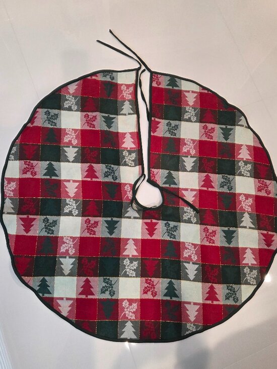 unbranded Other - Vintage Christmas Tree Skirt